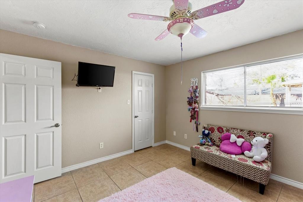 1426 Brookwood Court, Seabrook, Texas image 27
