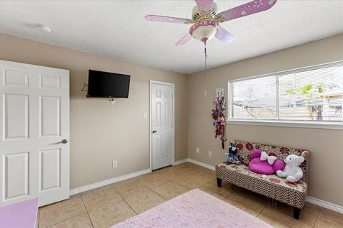A home in Seabrook