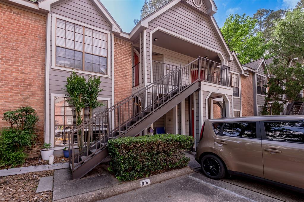 2401 Sycamore Avenue #D7, Huntsville, Texas image 2