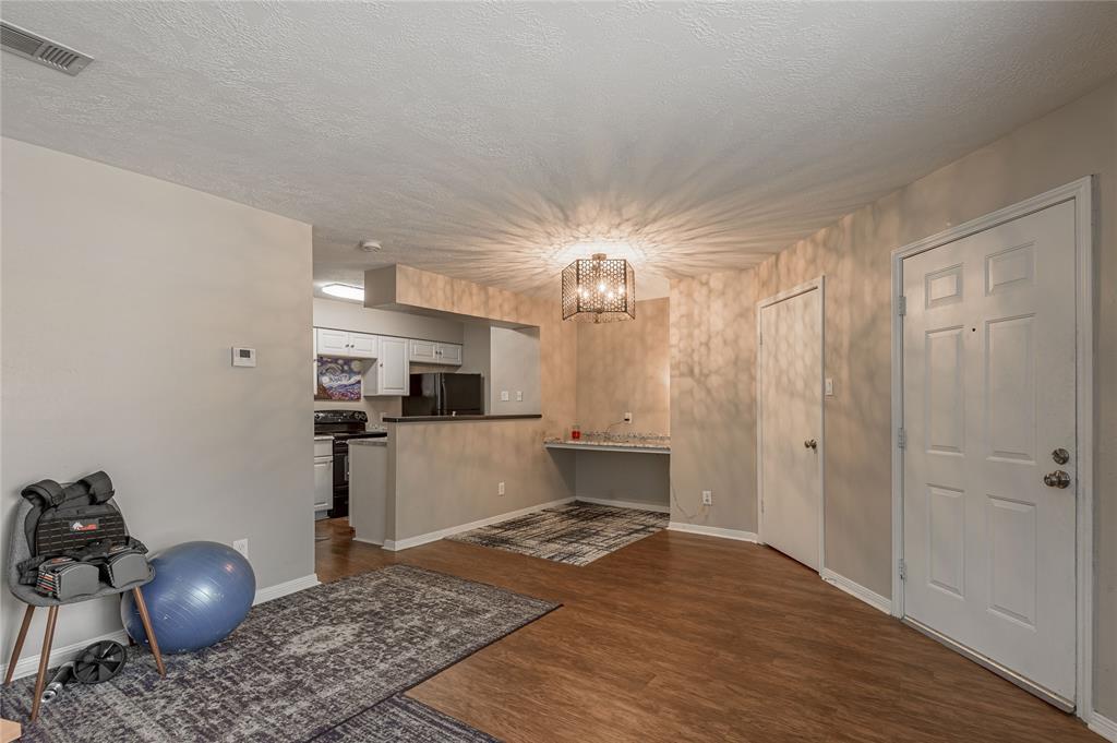 2401 Sycamore Avenue #D7, Huntsville, Texas image 9