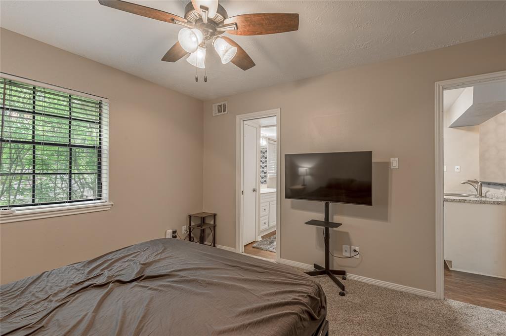 2401 Sycamore Avenue #D7, Huntsville, Texas image 19