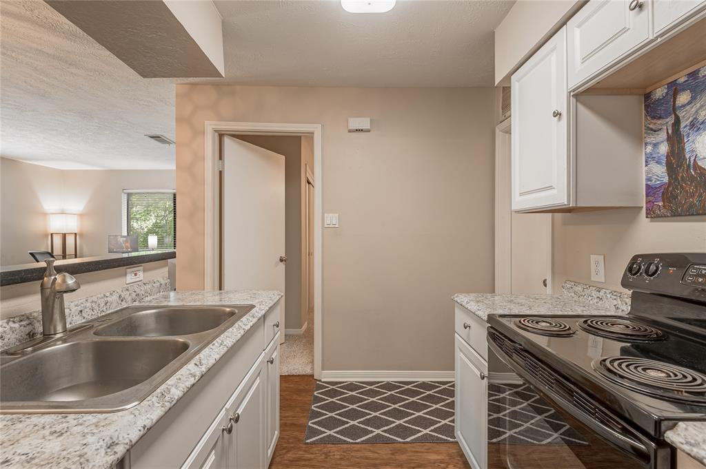 2401 Sycamore Avenue #D7, Huntsville, Texas image 17