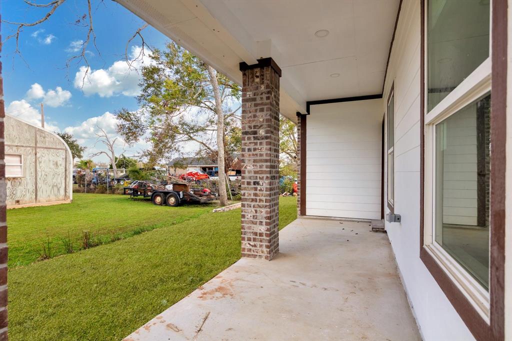 409 E Travis, Brazoria, Texas image 30