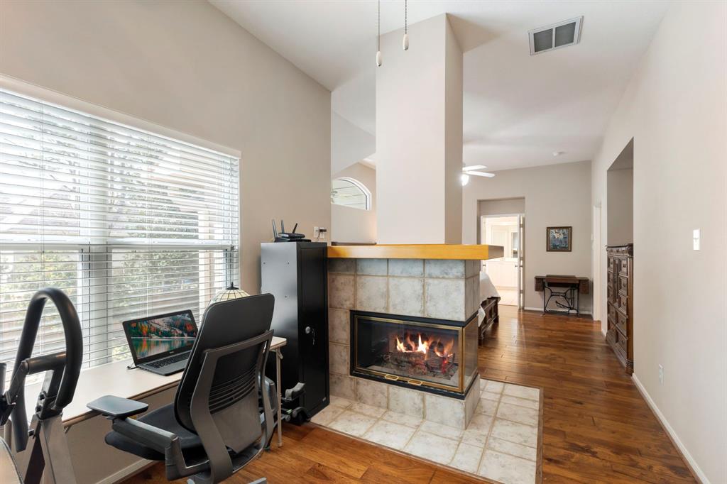 14 S Piney Plains Circle, The Woodlands, Texas image 21
