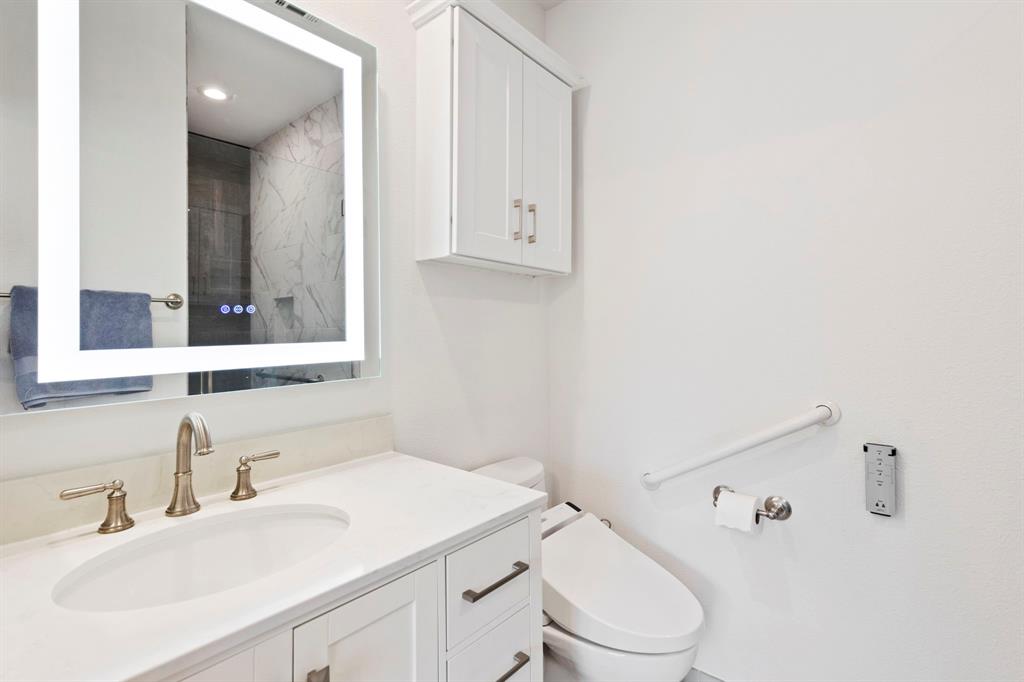 14 S Piney Plains Circle, The Woodlands, Texas image 18