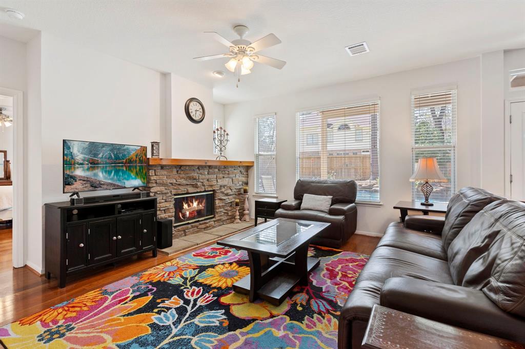 14 S Piney Plains Circle, The Woodlands, Texas image 10