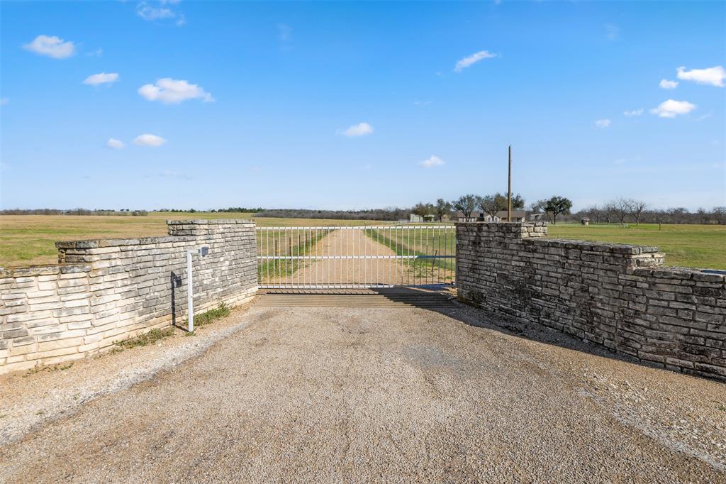 18222 N Fm 486, Buckholts, Texas image 2