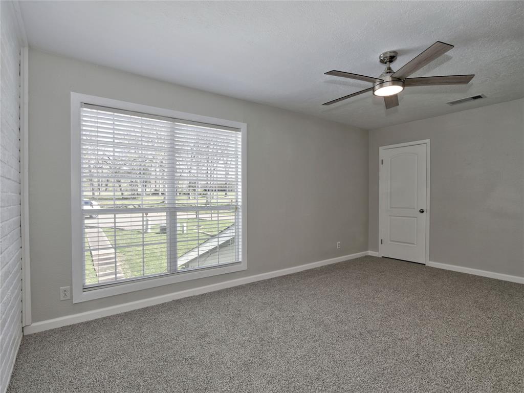 100 Edgewater Drive #32, Livingston, Texas image 18