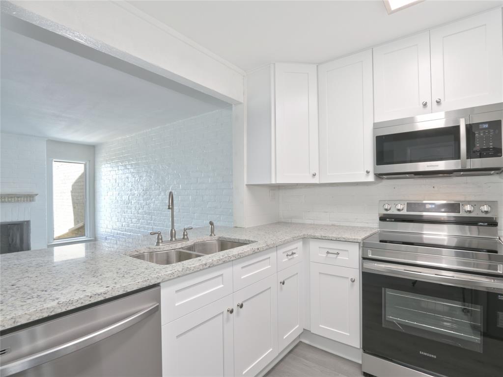 100 Edgewater Drive #32, Livingston, Texas image 13