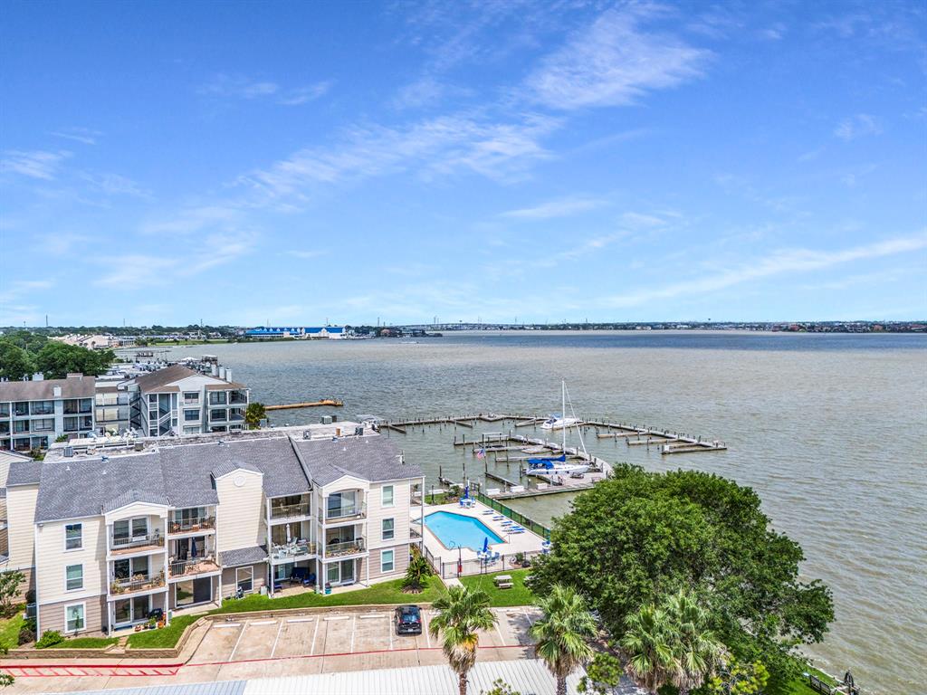 307 Yacht Club Lane #307, Seabrook, Texas image 23