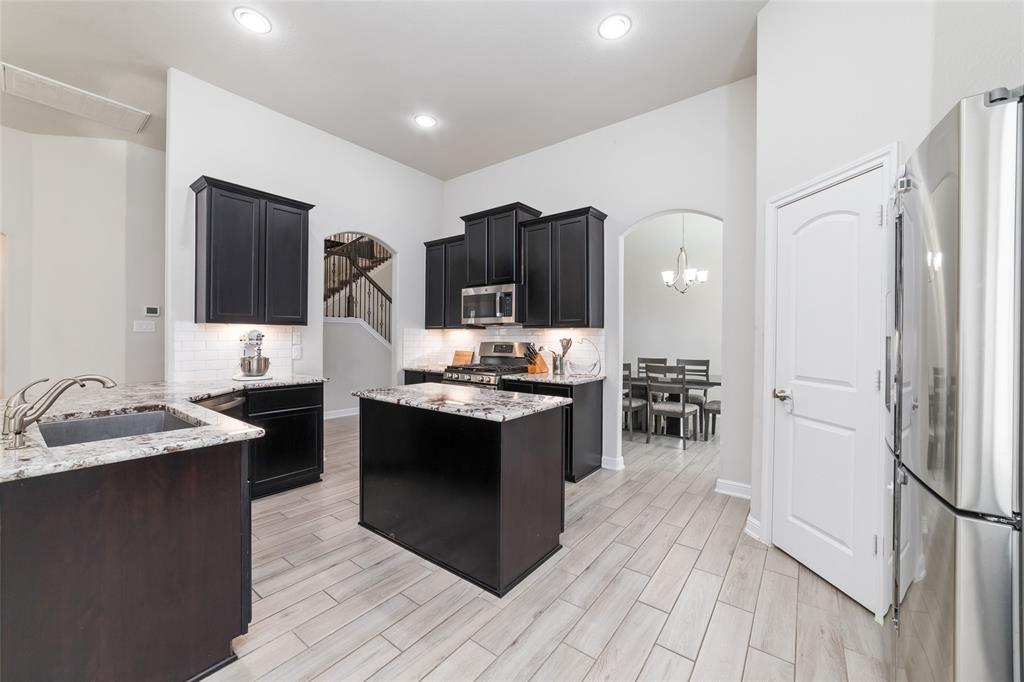 3324 Hickory Leaf Trail, Conroe, Texas image 12