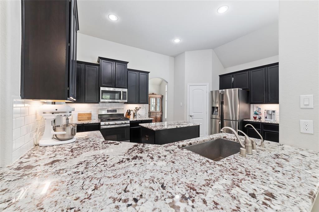 3324 Hickory Leaf Trail, Conroe, Texas image 14