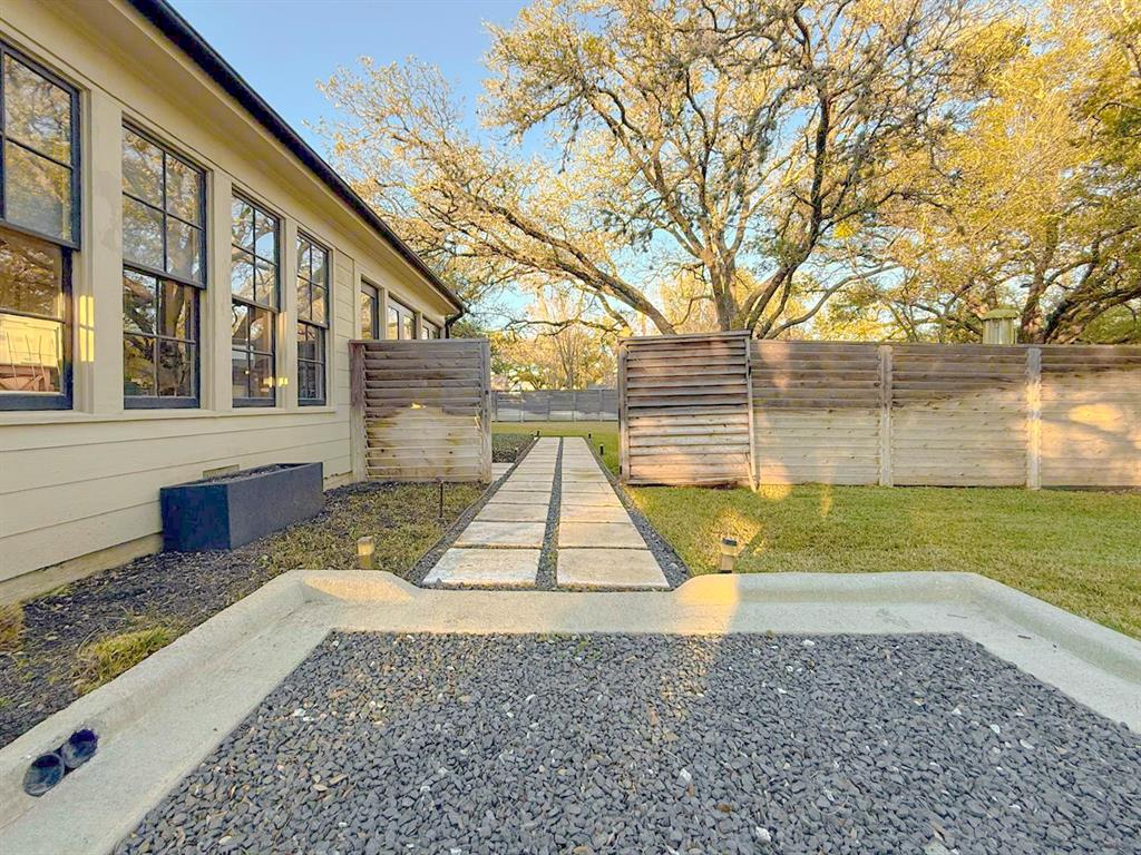 107 Pershing Avenue