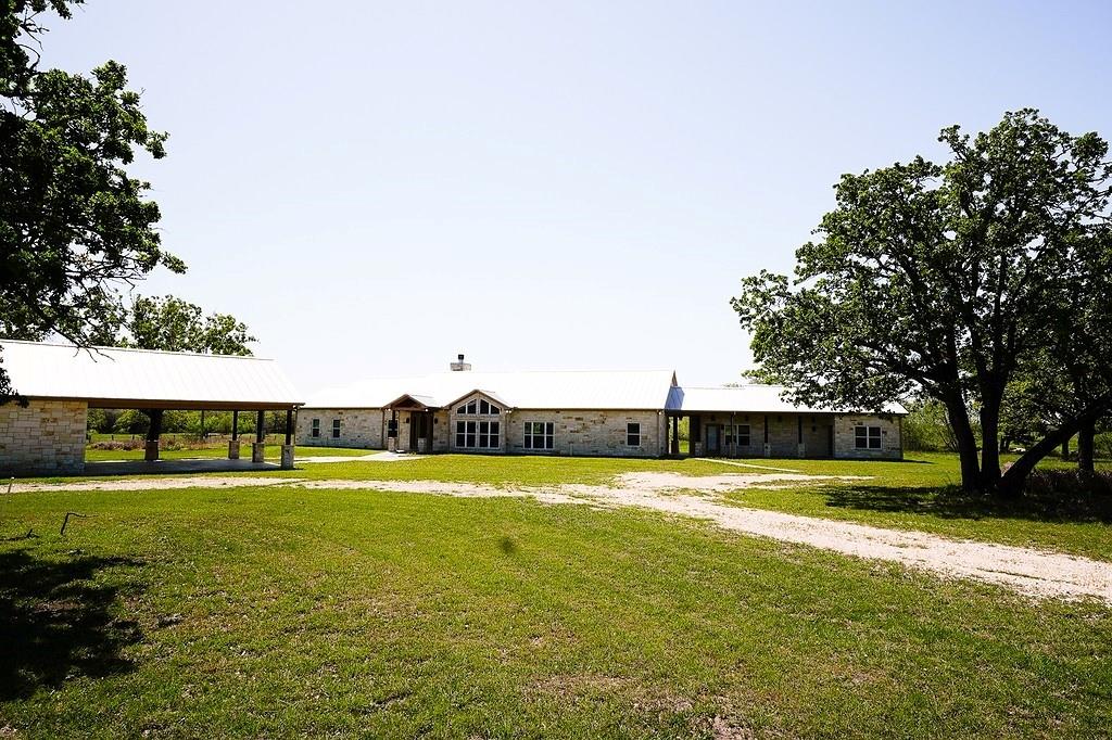 5411 N State Highway 95, Flatonia, Texas image 4