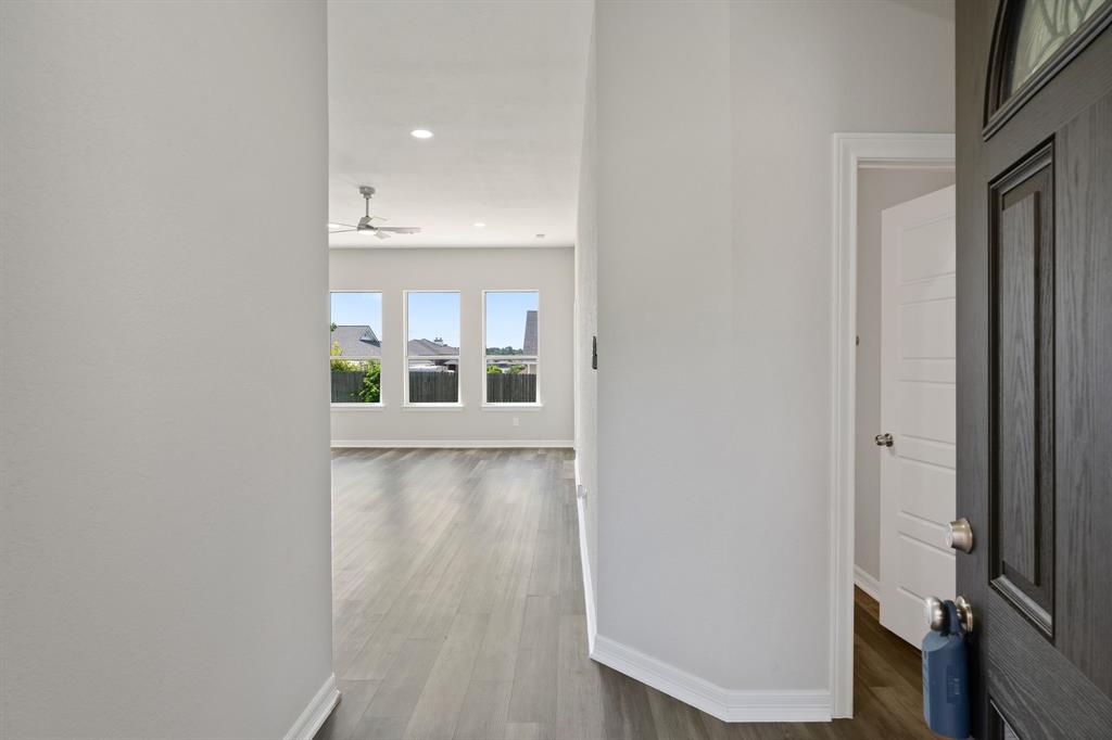 13446 Lake Breeze Lane