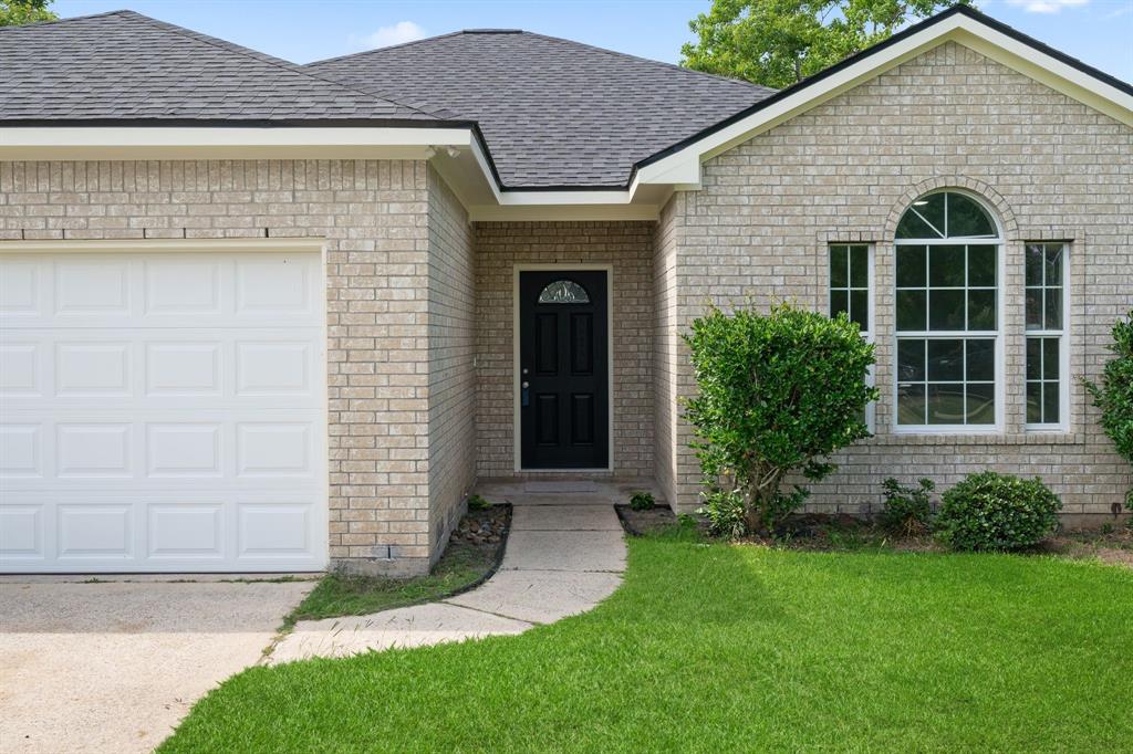 13446 Lake Breeze Lane