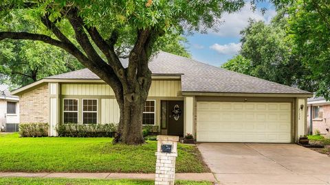 Single Family Residence in Katy TX 21338 Highland Knolls Drive.jpg