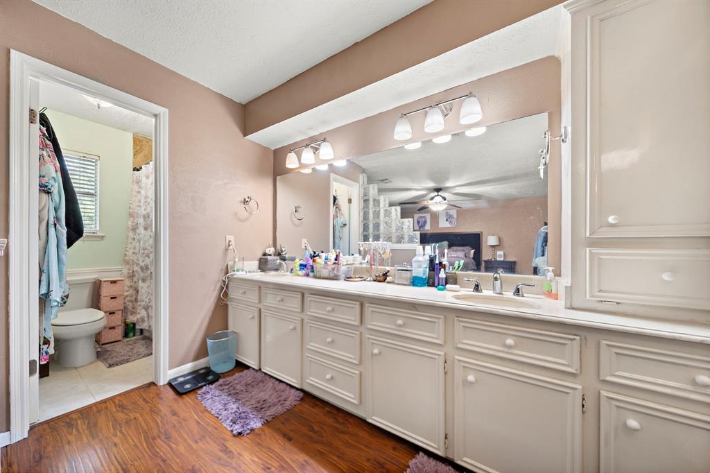 19719 Sweet Forest Lane, Humble, Texas image 17