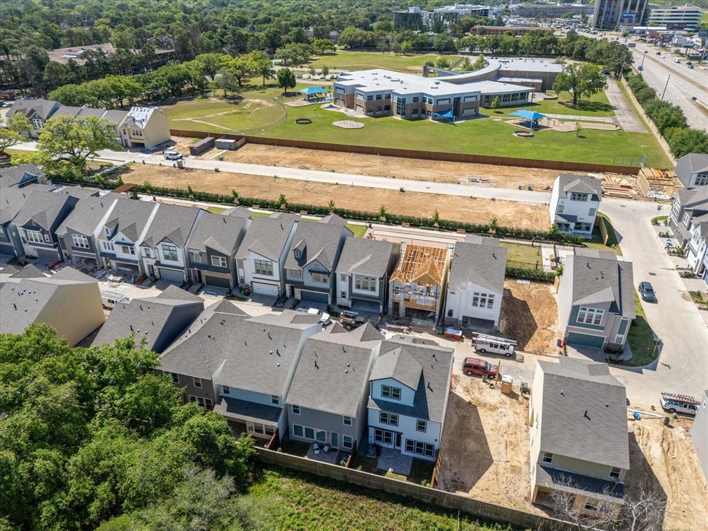 16036 Mason Run Drive, Houston, Texas image 36