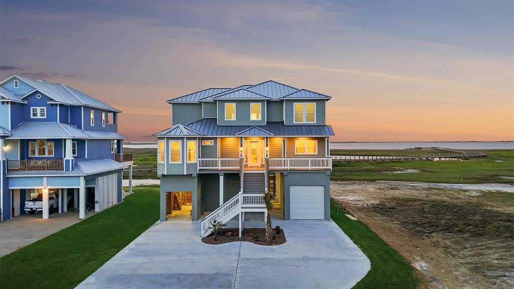 5235 Blue Water Highway CR257