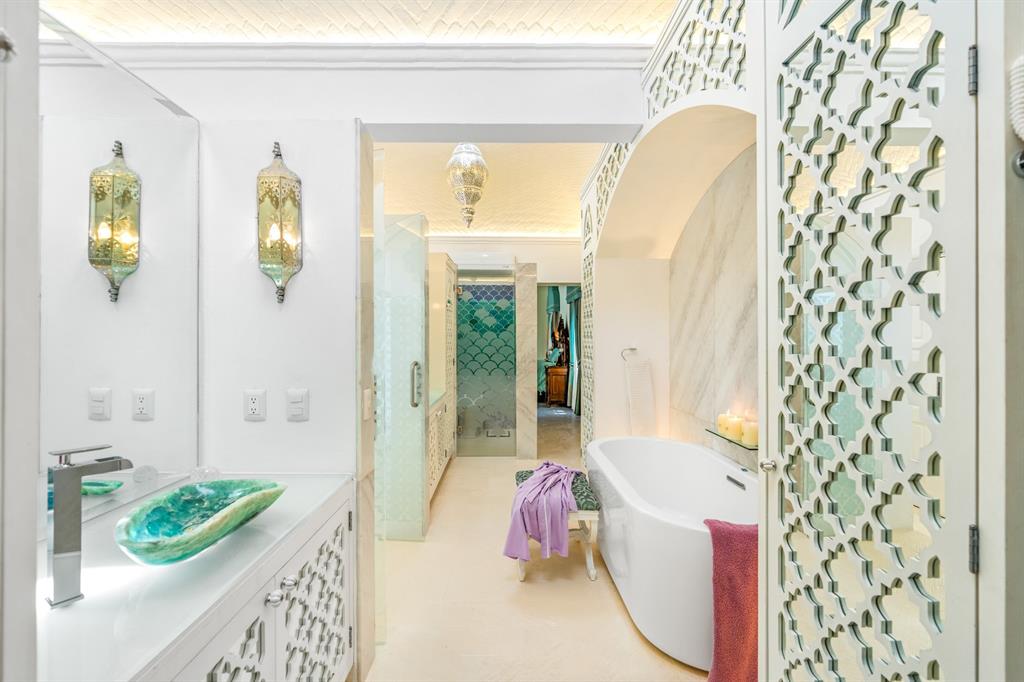 37750, Mexico, 4 Bedrooms Bedrooms, ,6 BathroomsBathrooms,Residential,Active,167040