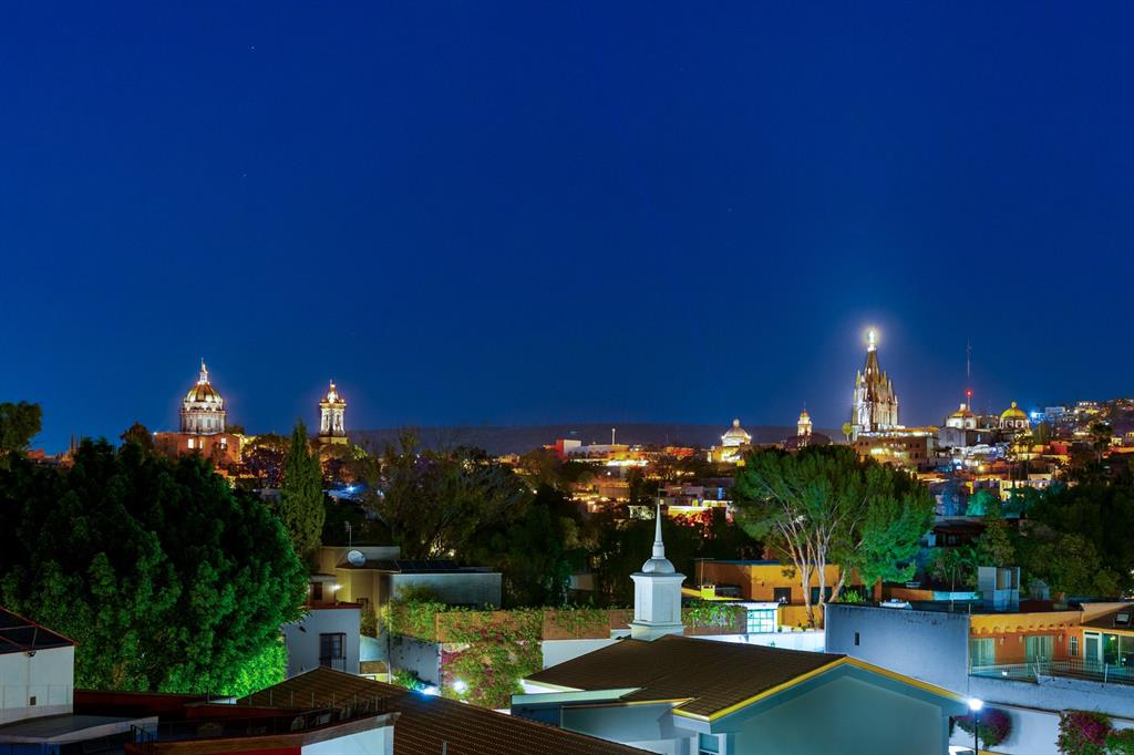 37750, Mexico, 4 Bedrooms Bedrooms, ,6 BathroomsBathrooms,Residential,Active,167040