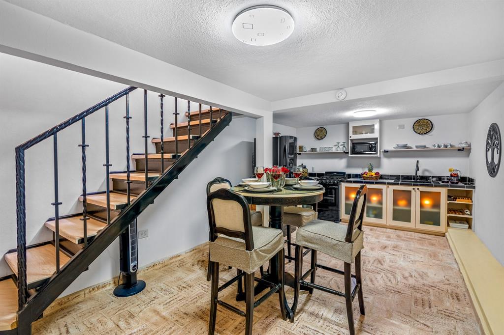 37750, Mexico, 4 Bedrooms Bedrooms, ,6 BathroomsBathrooms,Residential,Active,167040