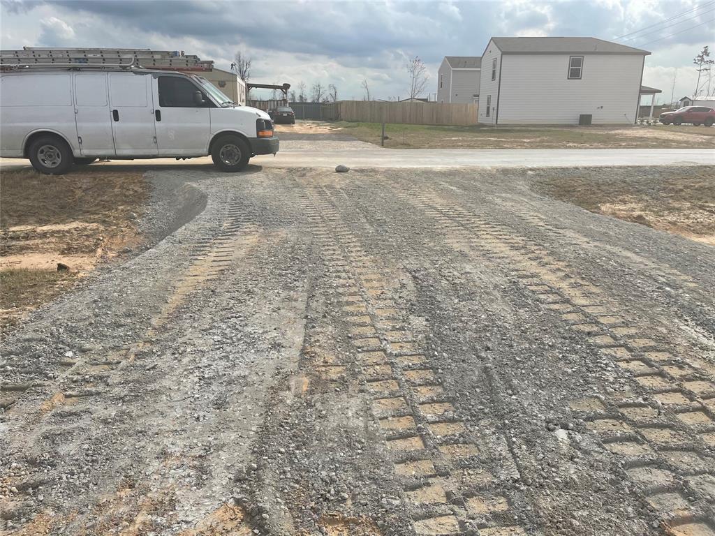 1717 Road 5723, Cleveland, Texas image 2