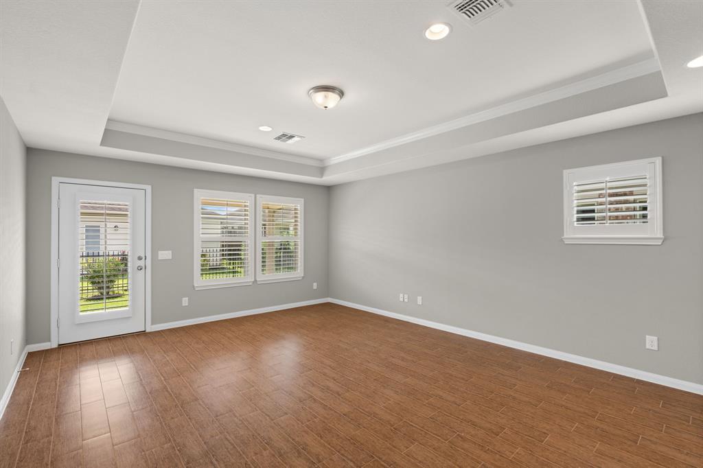 631 Saffron Plum Lane, Richmond, Texas image 12