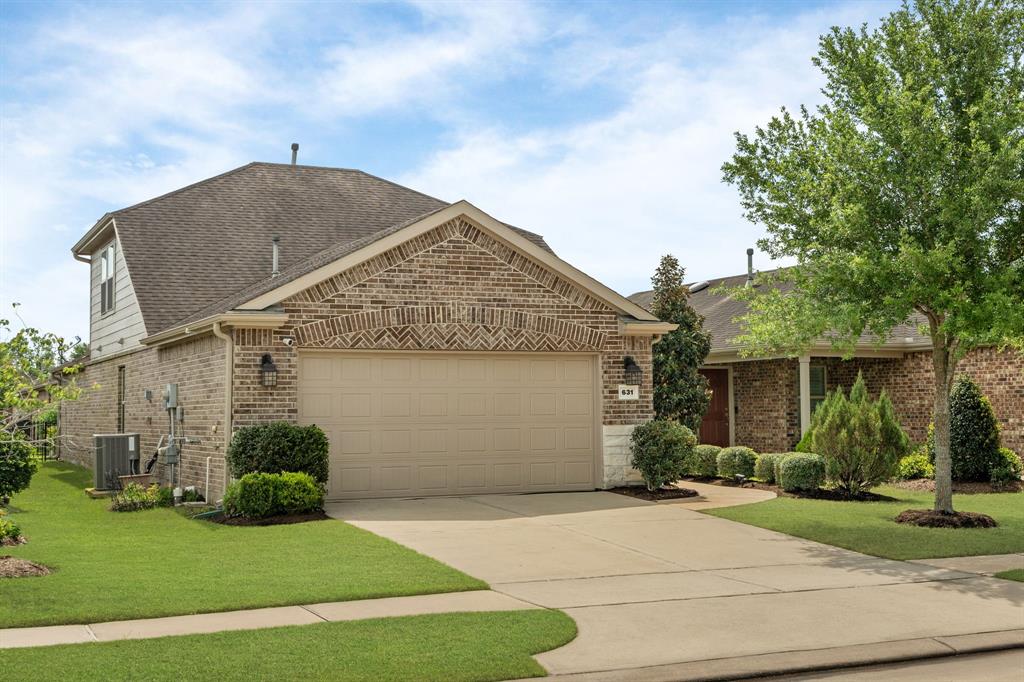 631 Saffron Plum Lane, Richmond, Texas image 2