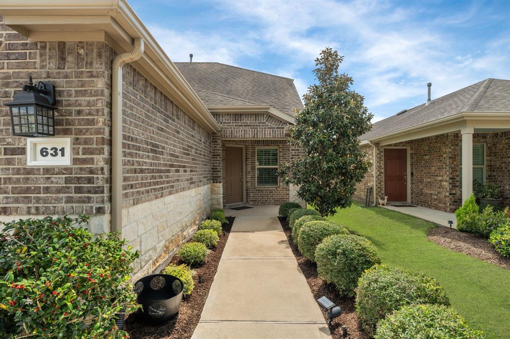 631 Saffron Plum Lane, Richmond, Texas image 3