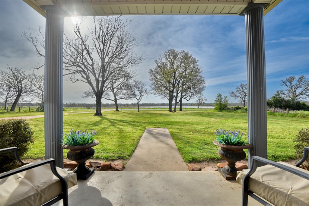 2537 Mill Creek Road, Bellville, Texas image 2
