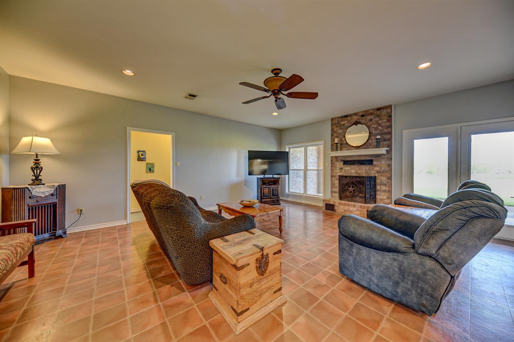 2537 Mill Creek Road, Bellville, Texas image 19