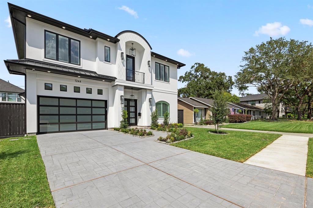 1244 Martin Street