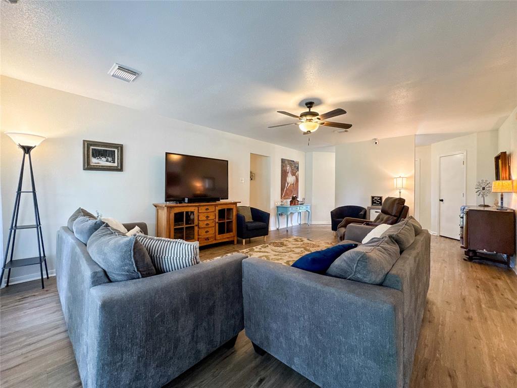 6417 Scott Road