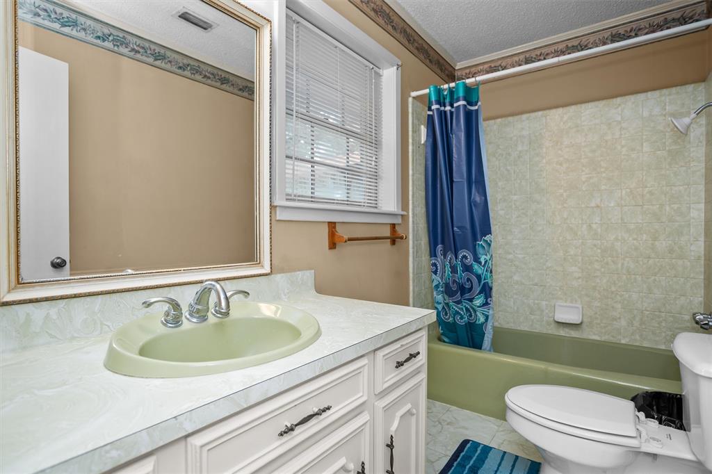 232 S Sanders Street, Nacogdoches, Texas image 24