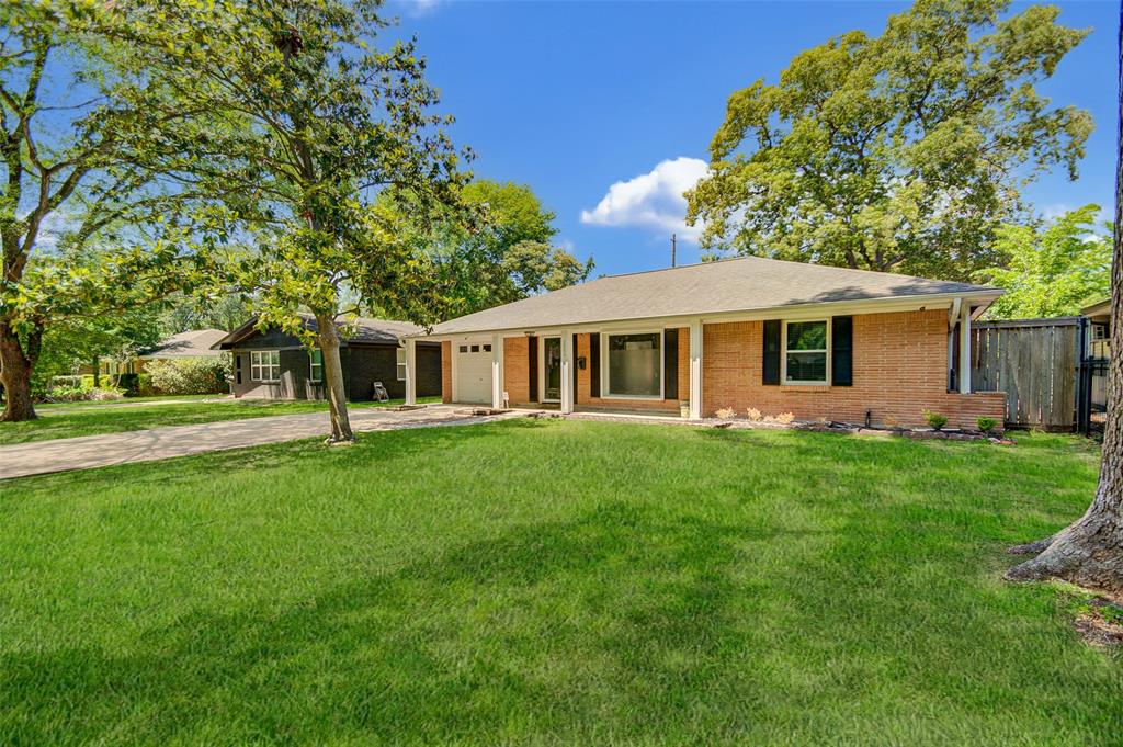 2006 Gardenia Drive