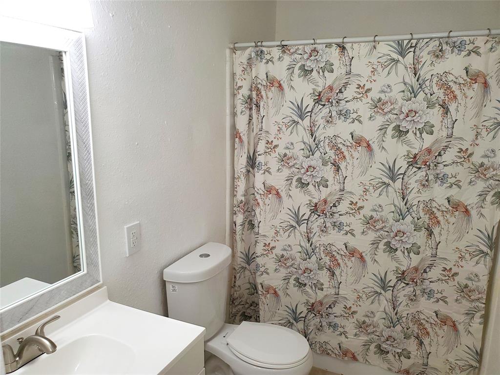 114 Lottie Lane, Friendswood, Texas image 18