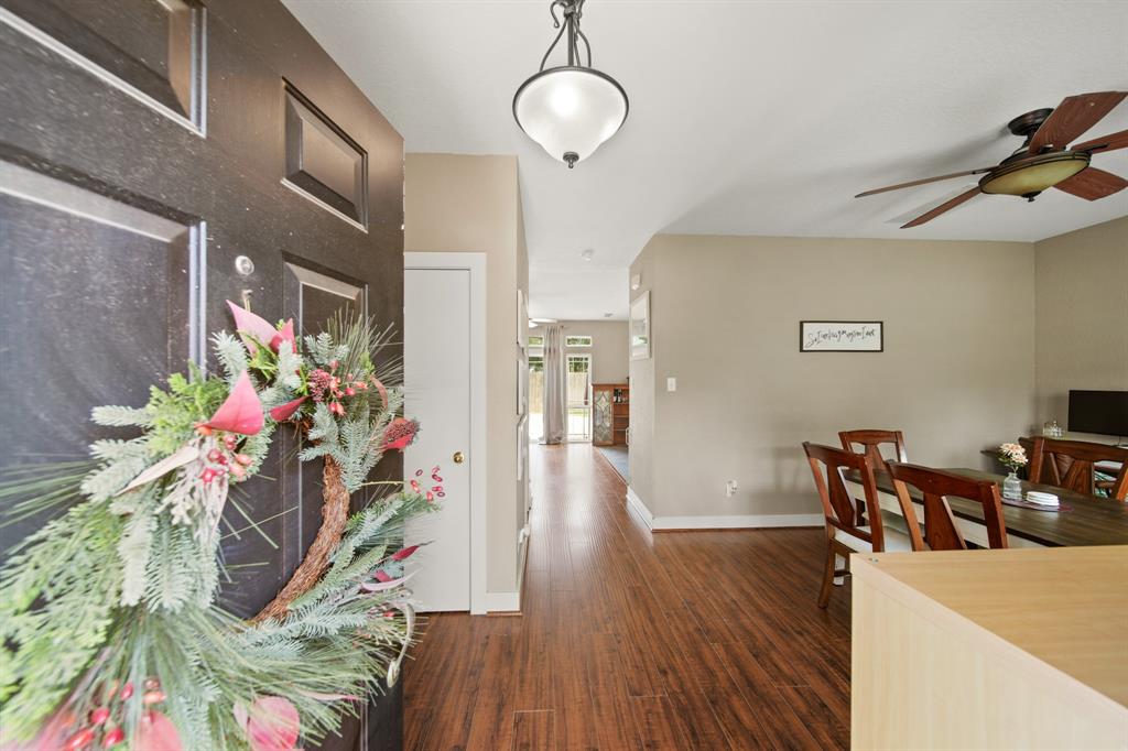 7703 Fallen Leaf, Missouri City, Texas image 4