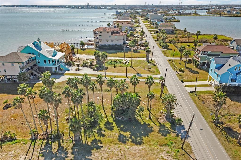 1818 Todville Road, Seabrook, Texas image 9