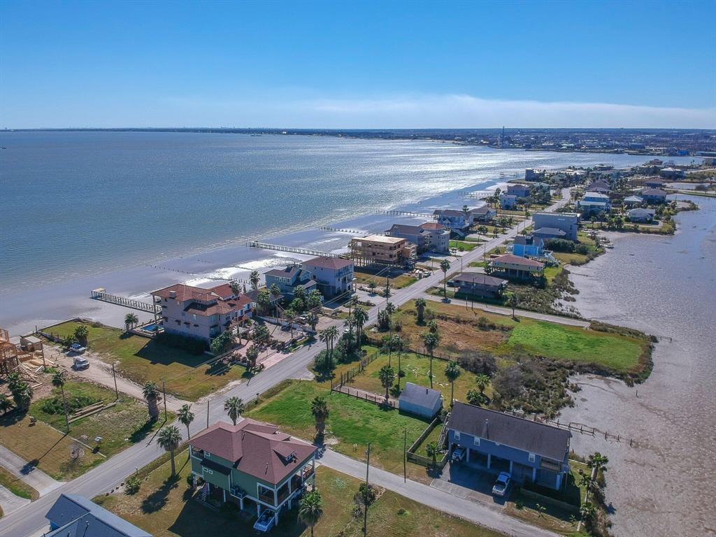 1818 Todville Road, Seabrook, Texas image 8