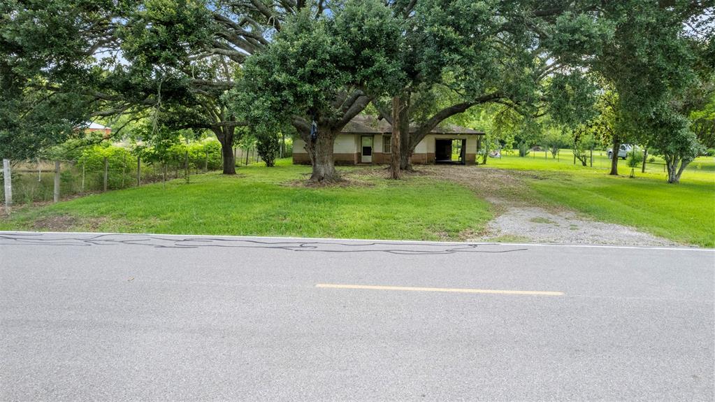 6202 County Road 42, Rosharon, Texas image 7