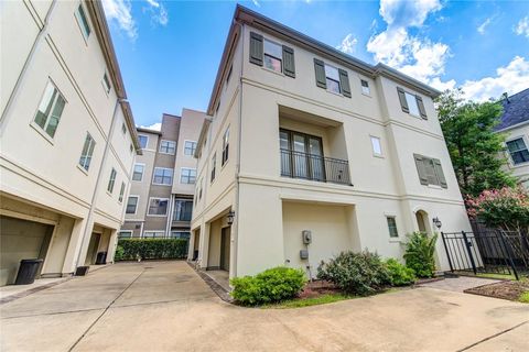 10 Hermann Park Court Houston TX 77021