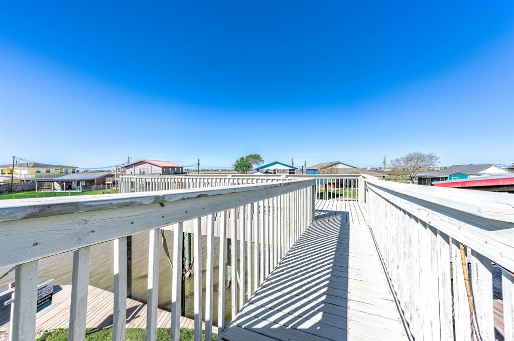 1092 County Road 209, Sargent, Texas image 30
