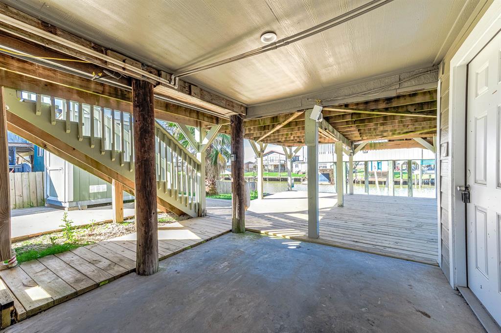1092 County Road 209, Sargent, Texas image 19