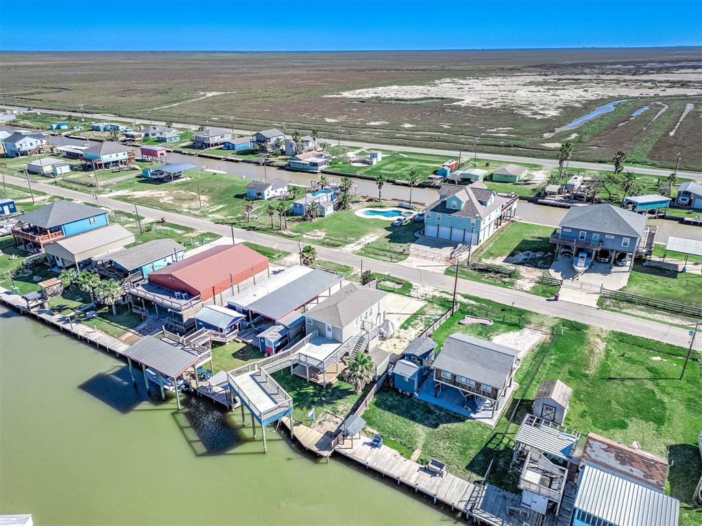 1092 County Road 209, Sargent, Texas image 35