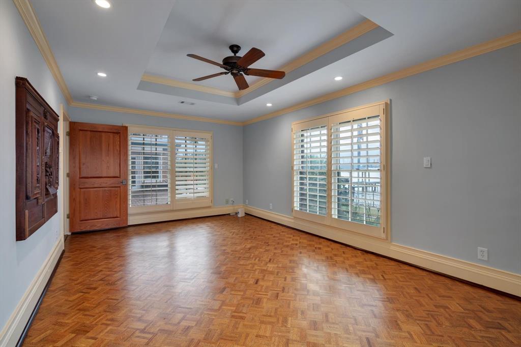 1109 Harbor View Drive, Galveston, Texas image 30