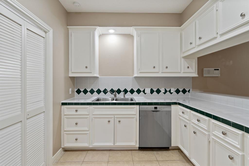 12207 Glenview Drive, Montgomery, Texas image 19