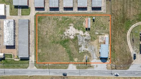 1806 E Highway 290 Brenham TX 77833