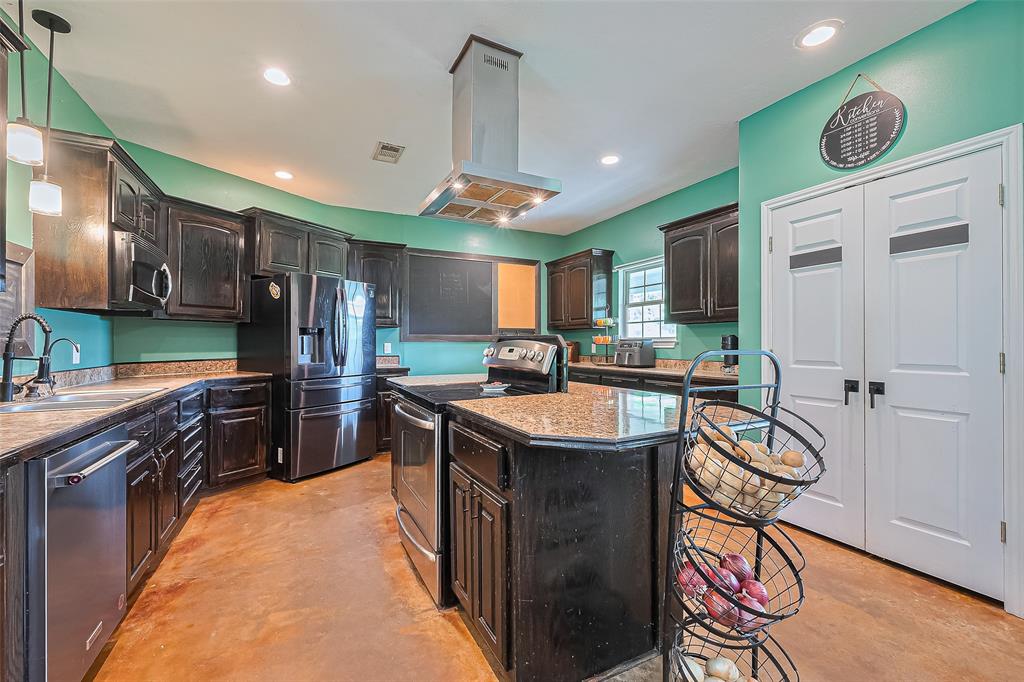 5396 Duff Road, Livingston, Texas image 1